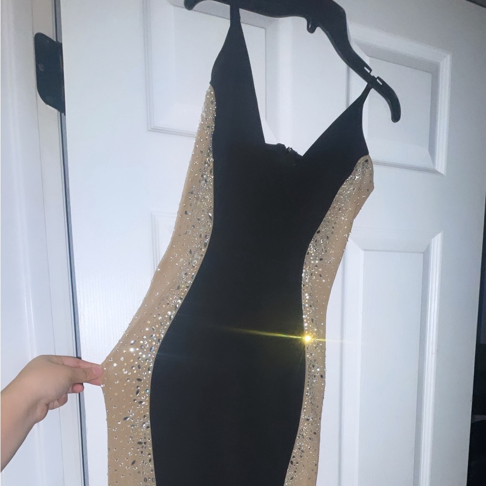 LONG BLACK AND NUDE DIAMOND PROM DRESS